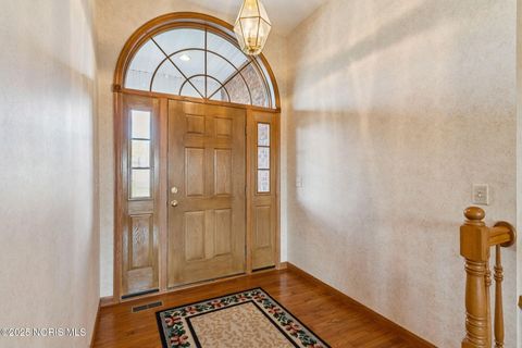 Tiny photo for 8478 Indian Drive, Findlay, OH 45840 (MLS # 10000169)