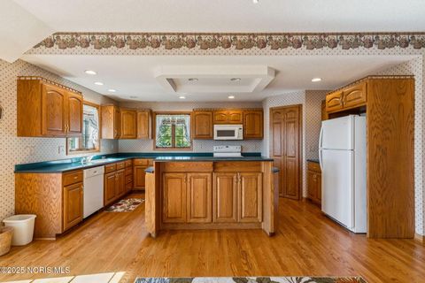 Tiny photo for 8478 Indian Drive, Findlay, OH 45840 (MLS # 10000169)