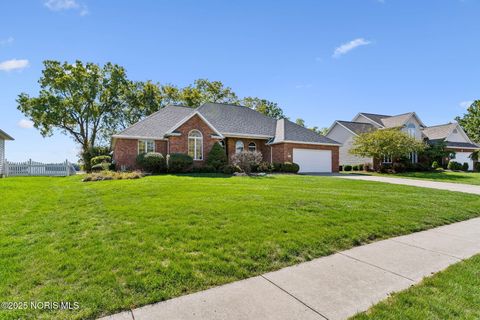 Tiny photo for 8478 Indian Drive, Findlay, OH 45840 (MLS # 10000169)