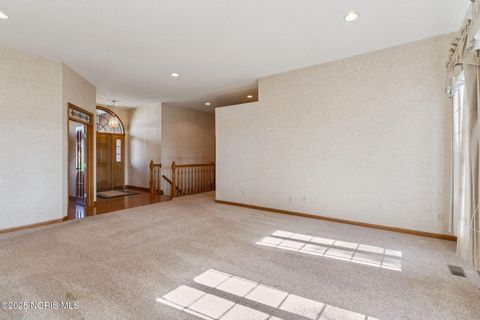 Tiny photo for 8478 Indian Drive, Findlay, OH 45840 (MLS # 10000169)
