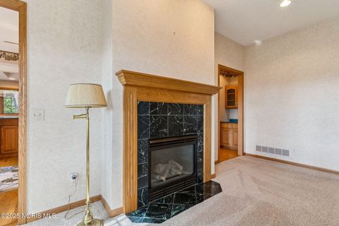 Tiny photo for 8478 Indian Drive, Findlay, OH 45840 (MLS # 10000169)