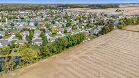 Tiny photo for 8478 Indian Drive, Findlay, OH 45840 (MLS # 10000169)