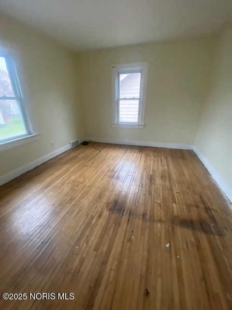 Tiny photo for 414 Bender Drive, Toledo, OH 43609 (MLS # 10001568)