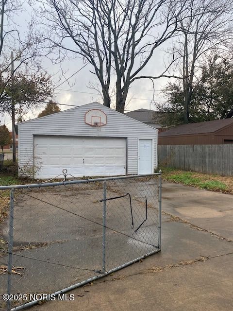 Tiny photo for 414 Bender Drive, Toledo, OH 43609 (MLS # 10001568)