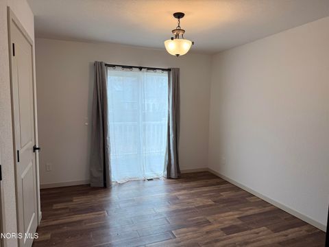 Tiny photo for 5747 Aurora Place # 23, Sylvania, OH 43560 (MLS # 10005663)