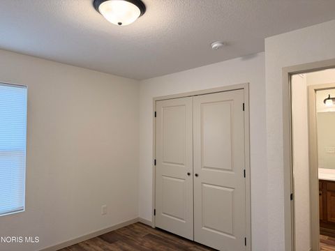 Tiny photo for 5747 Aurora Place # 23, Sylvania, OH 43560 (MLS # 10005663)