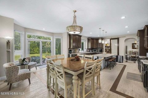 Tiny photo for 4271 Cranberry Lane, Sylvania, OH 43560 (MLS # 10006939)