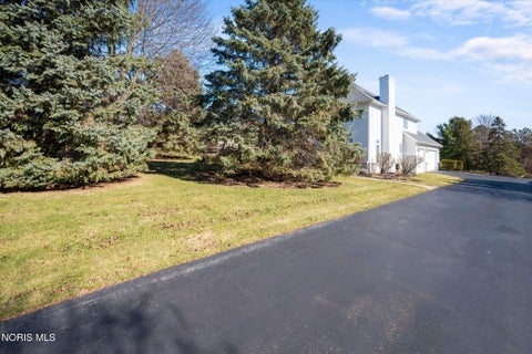 Tiny photo for 26281 Seminary Road, Perrysburg, OH 43551 (MLS # 10012287)
