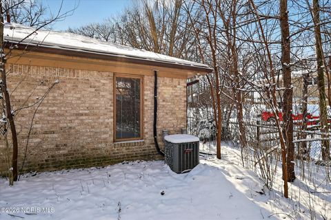 Tiny photo for 5926 Sylvan Green Road, Sylvania, OH 43560 (MLS # 10003148)