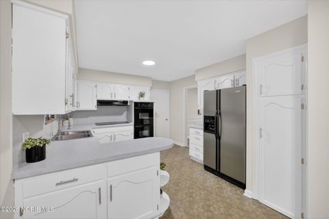 Tiny photo for 5926 Sylvan Green Road, Sylvania, OH 43560 (MLS # 10003148)