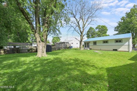 Tiny photo for 539 W Crawford Avenue, Toledo, OH 43612 (MLS # 10008808)