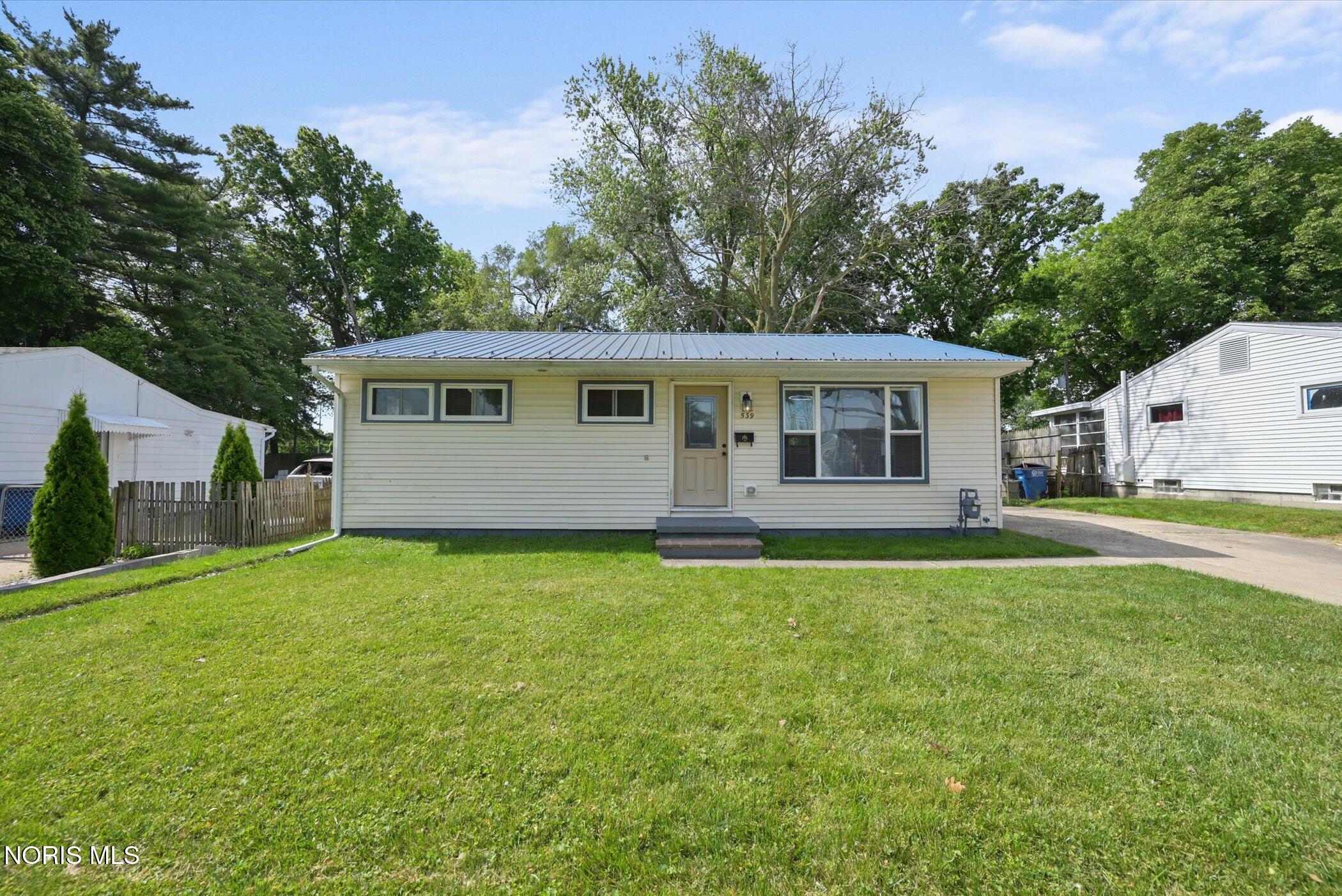 539 W Crawford Avenue