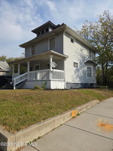 Photo of 2446 Fulton Street, Toledo, OH 43620 (MLS # 10000283)
