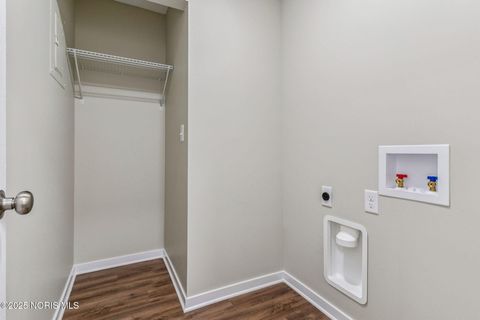 Tiny photo for 1808 Glenwood Street, Findlay, OH 45840 (MLS # 10000314)