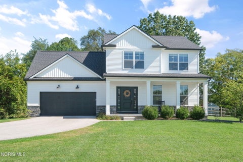 Photo of 4925 Black Road, Monclova, OH 43542 (MLS # 10013923)