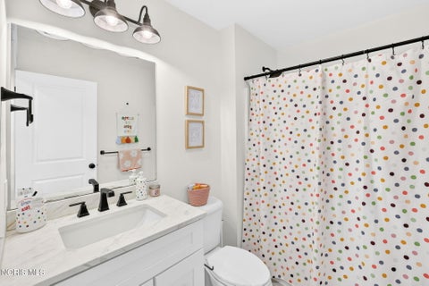 Tiny photo for 4925 Black Road, Monclova, OH 43542 (MLS # 10013923)
