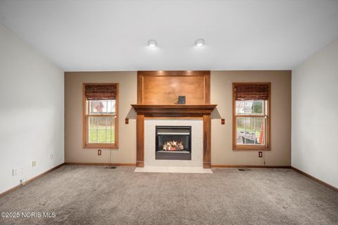 Tiny photo for 425 Nevada Lane, Findlay, OH 45840 (MLS # 10002107)