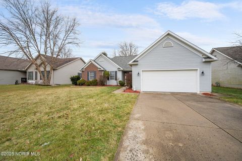 Tiny photo for 425 Nevada Lane, Findlay, OH 45840 (MLS # 10002107)