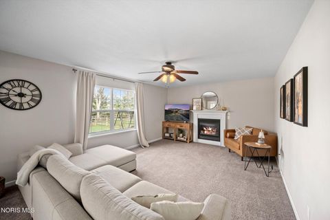 Tiny photo for 5827 Brookestone Village Lane, Sylvania, OH 43560 (MLS # 10005257)