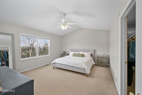 Tiny photo for 5827 Brookestone Village Lane, Sylvania, OH 43560 (MLS # 10005257)