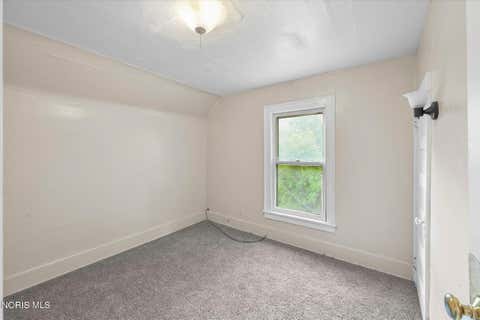 Tiny photo for 303 Hillwood Drive, Toledo, OH 43608 (MLS # 10009400)