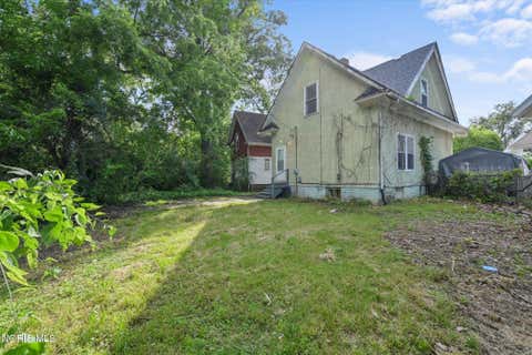 Tiny photo for 303 Hillwood Drive, Toledo, OH 43608 (MLS # 10009400)