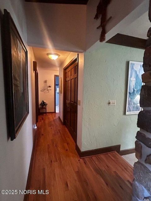 Tiny photo for 229 Lakeview Drive, Bryan, OH 43506 (MLS # 10000305)