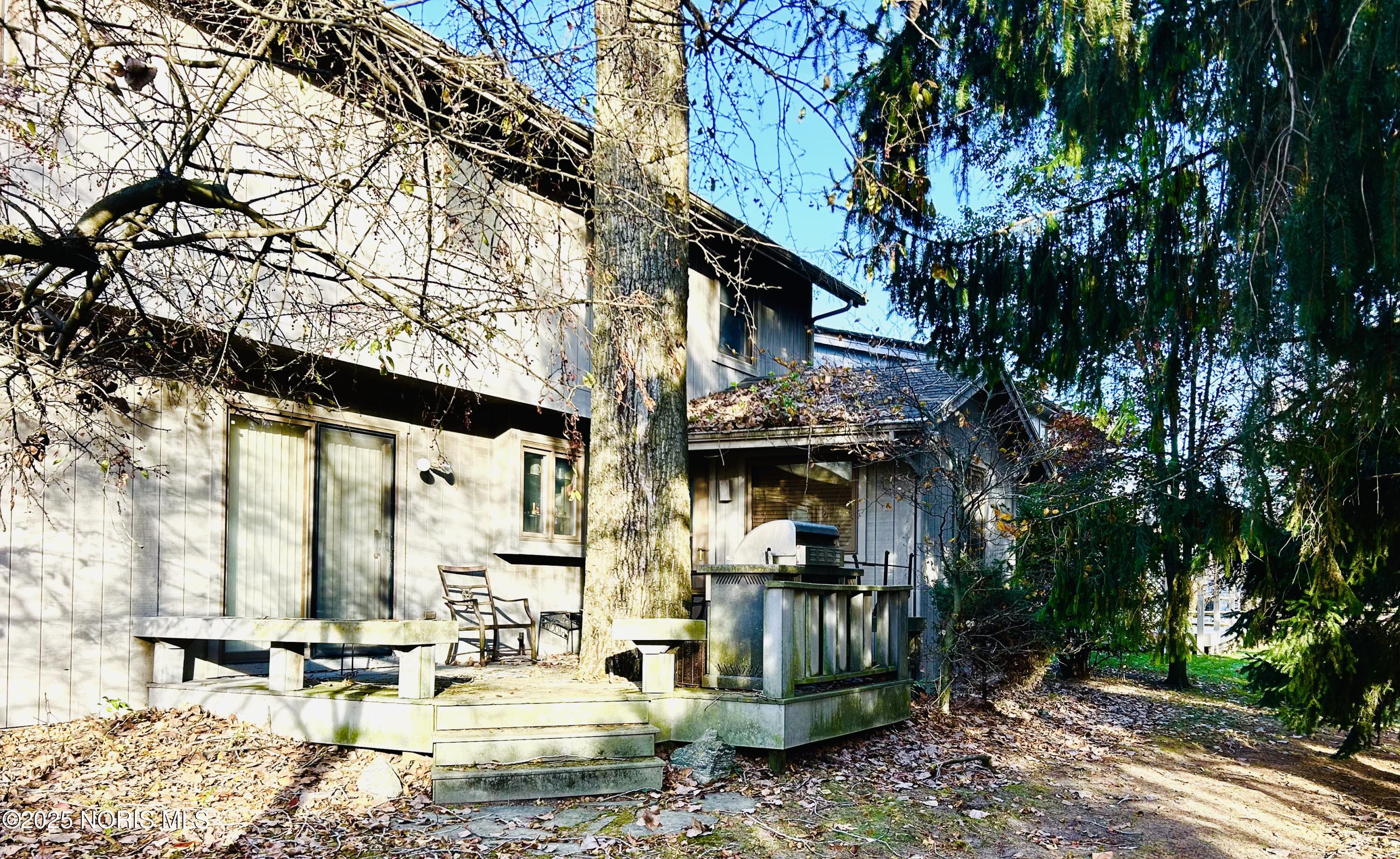 6843 Kristi Lynne Lane