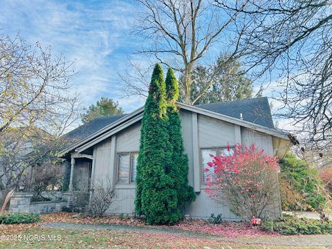 Tiny photo for 6843 Kristi Lynne Lane, Toledo, OH 43617 (MLS # 10001782)