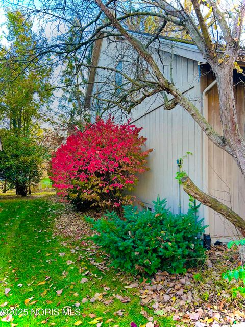 Tiny photo for 6843 Kristi Lynne Lane, Toledo, OH 43617 (MLS # 10001782)