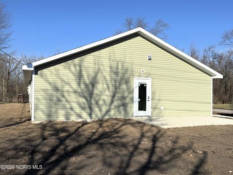 Tiny photo for 214 Union Street, Defiance, OH 43512 (MLS # 10002961)