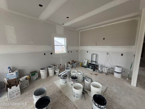 Tiny photo for 5033 Easton Drive, Oregon, OH 43616 (MLS # 10003672)