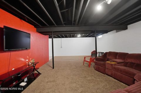 Tiny photo for 155 N Stadium Road, Oregon, OH 43616 (MLS # 10003937)