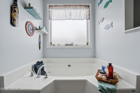 Tiny photo for 155 N Stadium Road, Oregon, OH 43616 (MLS # 10003937)