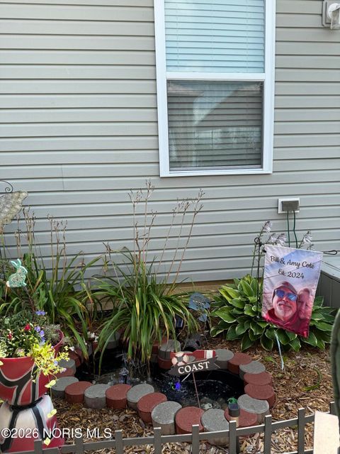 Tiny photo for 155 N Stadium Road, Oregon, OH 43616 (MLS # 10003937)