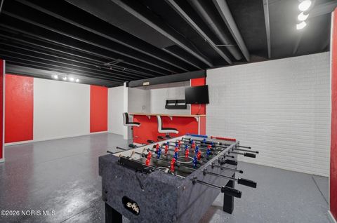 Tiny photo for 155 N Stadium Road, Oregon, OH 43616 (MLS # 10003937)