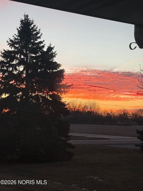 Tiny photo for 155 N Stadium Road, Oregon, OH 43616 (MLS # 10003937)