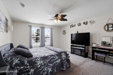 Tiny photo for 155 N Stadium Road, Oregon, OH 43616 (MLS # 10003937)