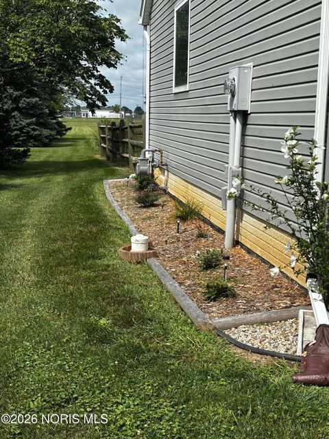 Tiny photo for 155 N Stadium Road, Oregon, OH 43616 (MLS # 10003937)