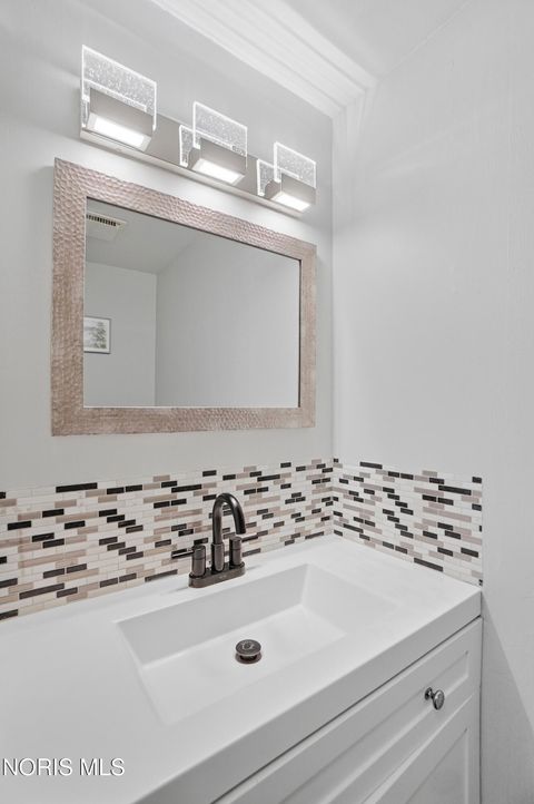 Tiny photo for 357 Wrexham Lane #101, Maumee, OH 43537 (MLS # 10004357)