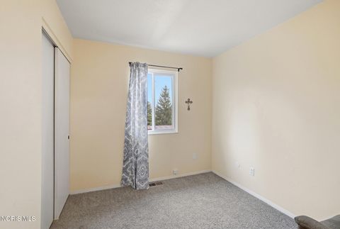 Tiny photo for 357 Wrexham Lane #101, Maumee, OH 43537 (MLS # 10004357)