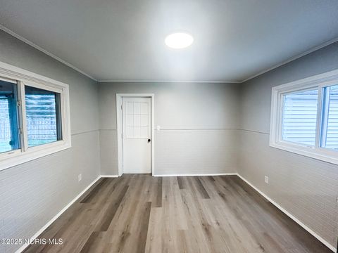 Tiny photo for 3250 Brock Drive, Toledo, OH 43613 (MLS # 10000476)