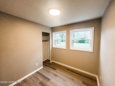 Tiny photo for 3250 Brock Drive, Toledo, OH 43613 (MLS # 10000476)