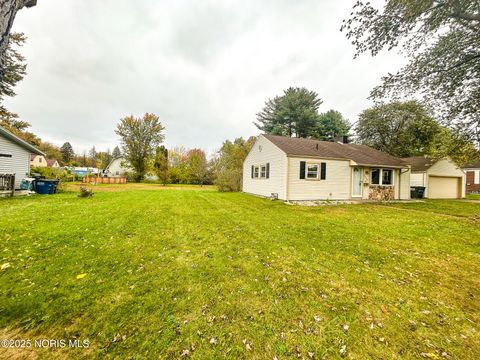 Tiny photo for 3250 Brock Drive, Toledo, OH 43613 (MLS # 10000476)