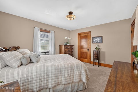 Tiny photo for 148 County Road 257, Fostoria, OH 44830 (MLS # 10011631)