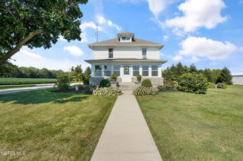 Photo of 148 County Road 257, Fostoria, OH 44830 (MLS # 10011631)