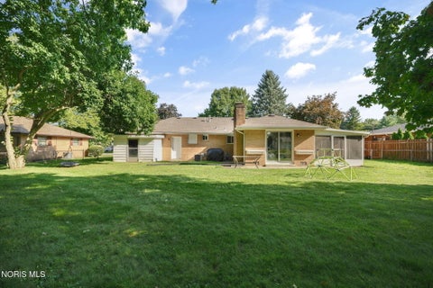 Tiny photo for 937 Lyn Road, Bowling Green, OH 43402 (MLS # 10012632)