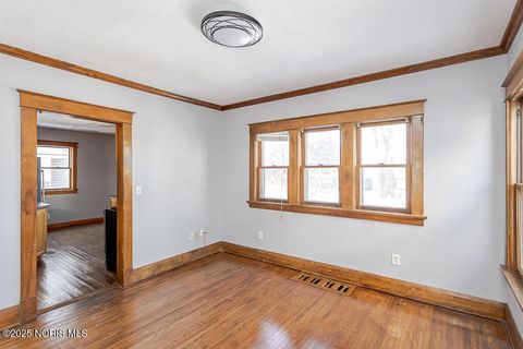 Tiny photo for 3829 Drexel Drive, Toledo, OH 43612 (MLS # 10002081)