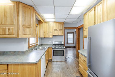 Tiny photo for 3829 Drexel Drive, Toledo, OH 43612 (MLS # 10002081)