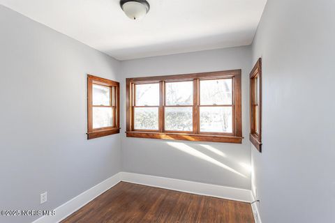 Tiny photo for 3829 Drexel Drive, Toledo, OH 43612 (MLS # 10002081)